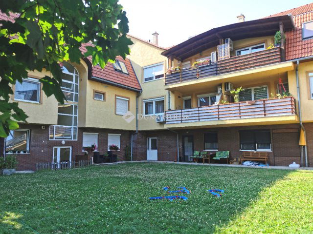 Eladó téglalakás, Miskolcon, Lévay József utcában 71.99 M Ft