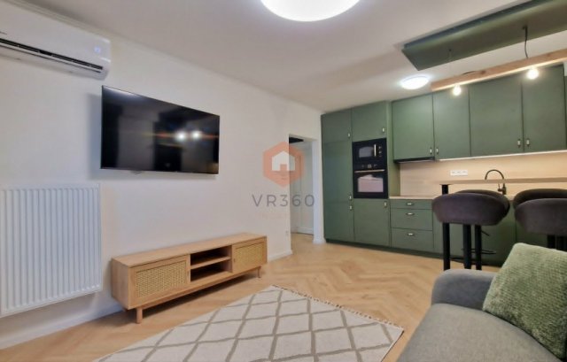 Kiadó panellakás, albérlet, Pécsett 250 E Ft / hó, 2 szobás