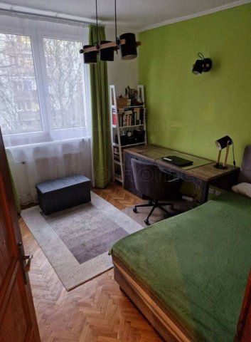 Eladó téglalakás, Székesfehérvárott 60 M Ft, 2 szobás