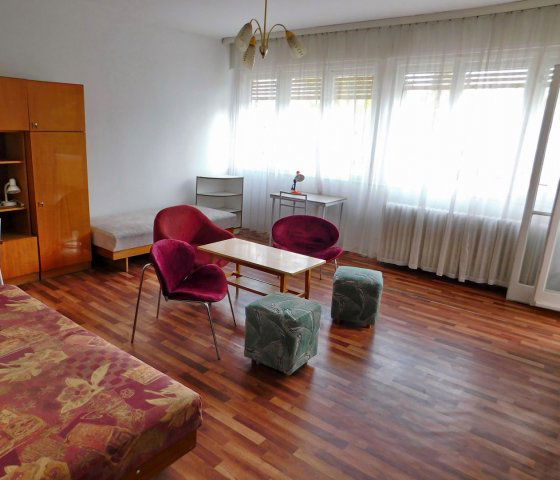 Kiadó téglalakás, albérlet, Debrecenben 320 E Ft / hó, 3 szobás