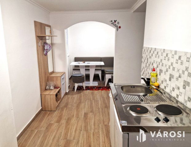 Eladó családi ház, Békéscsabán 21.9 M Ft, 2 szobás