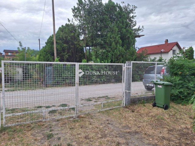 Eladó telek, Szabadbattyánban 25 M Ft / költözzbe.hu