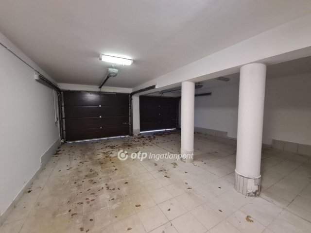 Eladó családi ház, Budapesten, XII. kerületben 549.9 M Ft