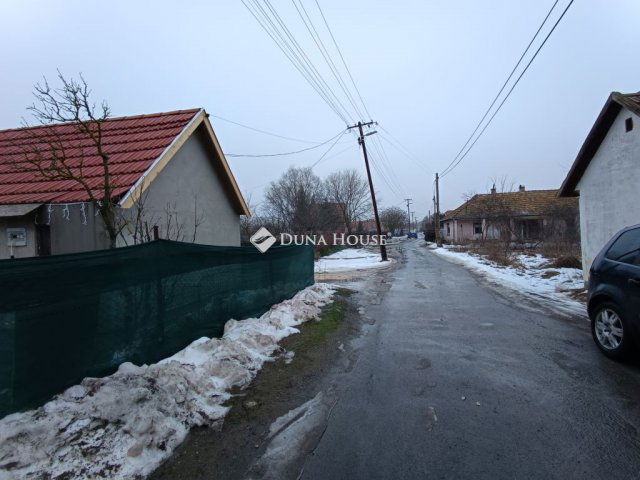 Eladó családi ház, Tápióbicskén 22.9 M Ft, 2 szobás