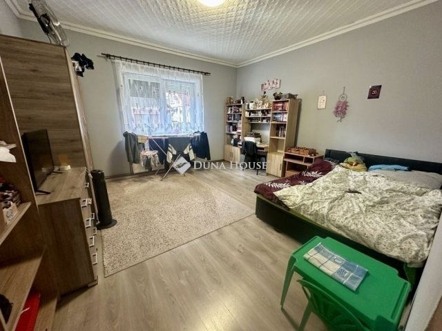 Eladó családi ház, Üllőn 79.9 M Ft, 3 szobás