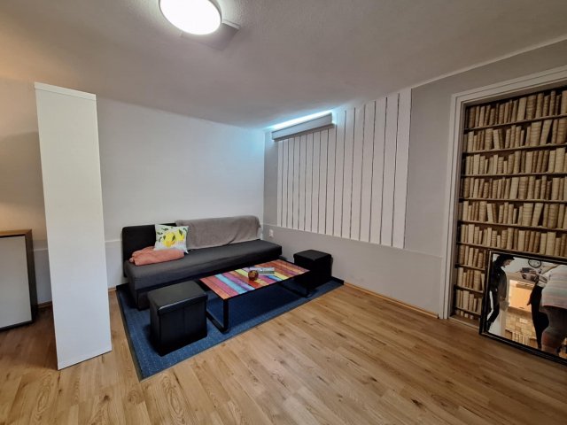 Eladó téglalakás, Hévízen 17.9 M Ft, 1 szobás