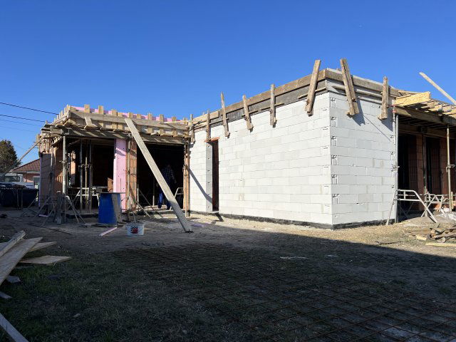 Eladó ikerház, Dunaharasztin 149.9 M Ft, 5 szobás