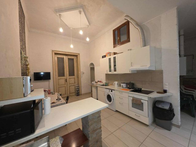 Kiadó téglalakás, albérlet, X. kerületben, Hölgy utcában