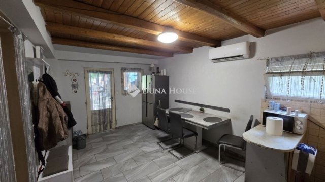 Eladó családi ház, Nagykőrösön 73.5 M Ft, 2 szobás