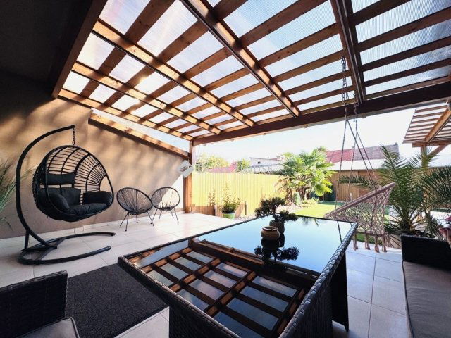 Eladó téglalakás, Harkányban 77 M Ft, 3 szobás