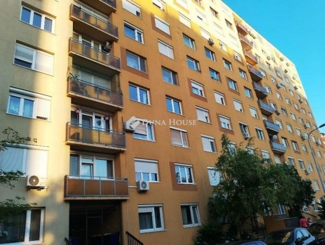 Eladó panellakás, Budapesten, XV. kerületben 67.99 M Ft, 3 szobás