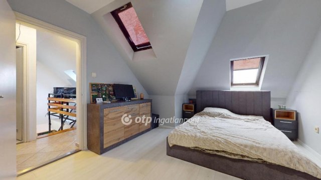 Eladó téglalakás, Nyíregyházán 42.9 M Ft, 3 szobás