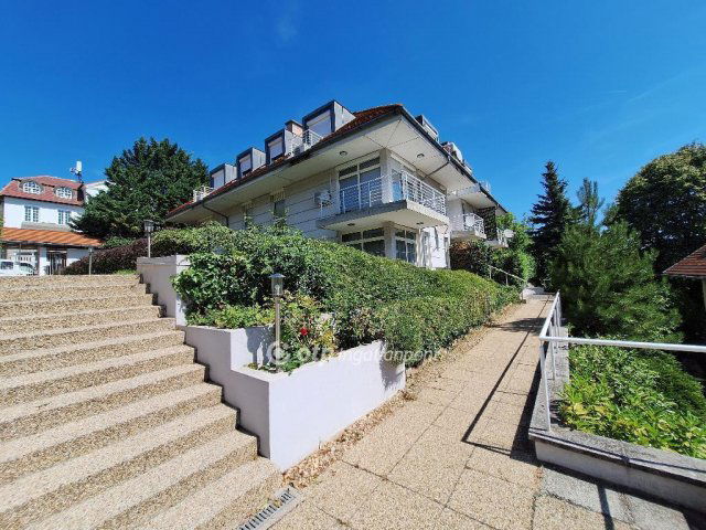 Eladó téglalakás, Budapesten, II. kerületben 299 M Ft, 4 szobás