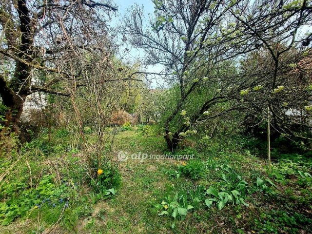 Eladó családi ház, Miskolcon 24.5 M Ft, 2 szobás