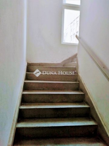 Eladó téglalakás, Szentgotthárdon 41.6 M Ft, 2 szobás