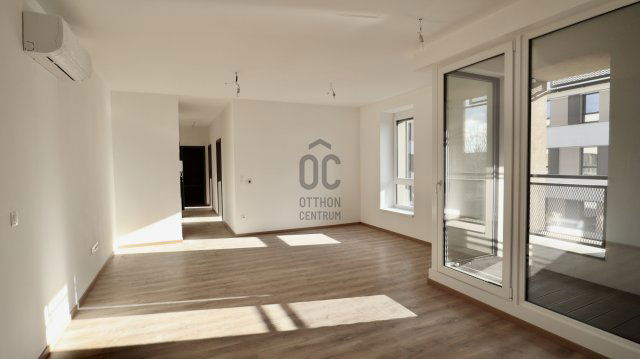 Eladó téglalakás, Budapesten, IV. kerületben, Ezred utcában