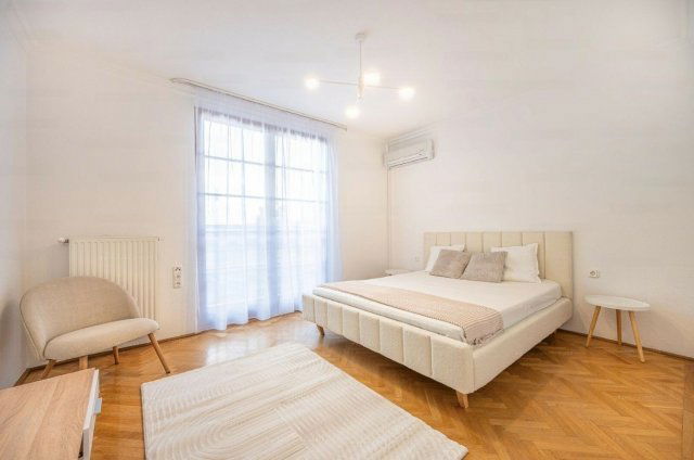 Kiadó téglalakás, albérlet, II. kerületben, Selyemakác utcában