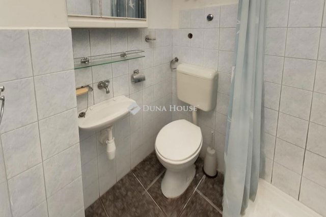 Eladó családi ház, Budapesten, XVII. kerületben 179.9 M Ft