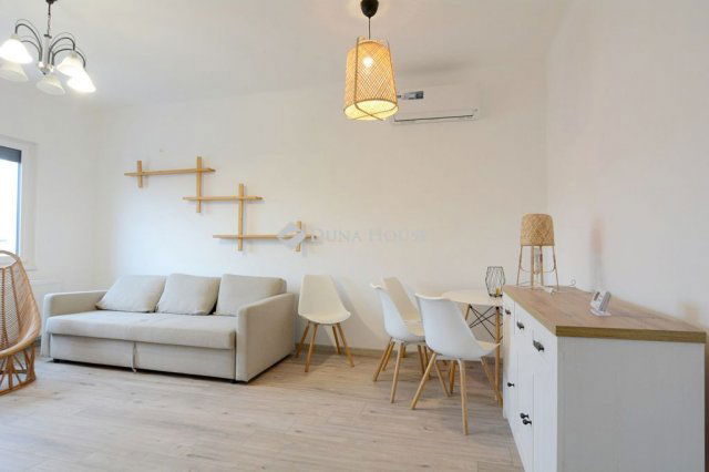 Kiadó téglalakás, albérlet, Kecskeméten 190 E Ft / hó