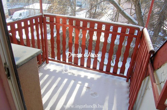 Eladó téglalakás, Nyíregyházán 50 M Ft, 3 szobás