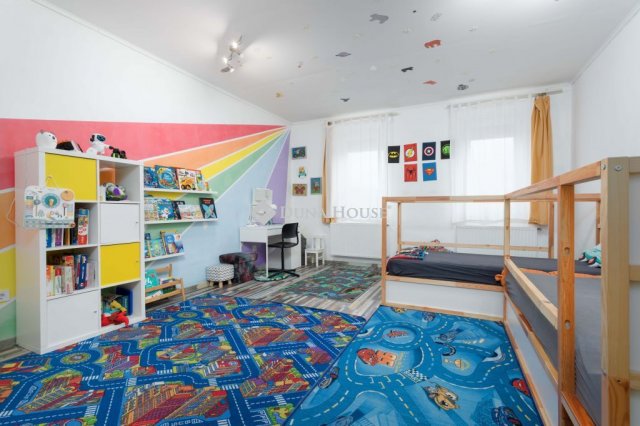 Eladó családi ház, Kónyon 67.48 M Ft, 3 szobás