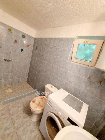 Eladó családi ház, Miskolcon 11.9 M Ft, 1 szobás