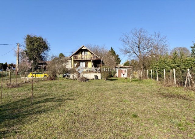 Eladó nyaraló, Fóton, Meredek utcában 33 M Ft, 2 szobás