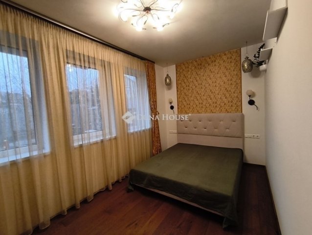 Eladó téglalakás, Gödöllőn 119.9 M Ft, 3 szobás