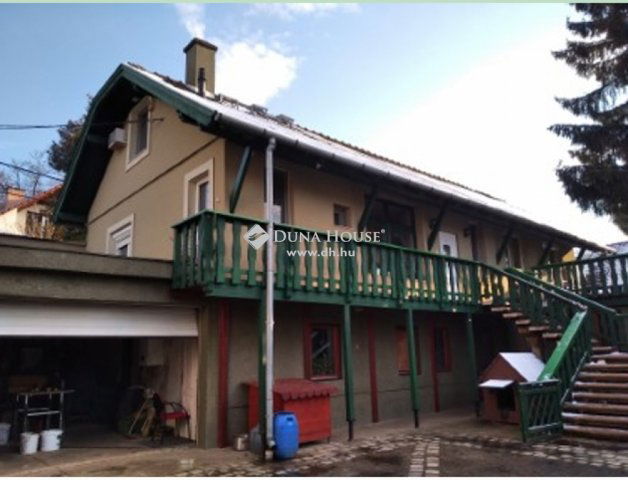 Eladó családi ház, Visegrádon 120 M Ft, 5 szobás