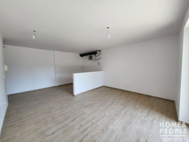 Eladó téglalakás, Szegeden 79.99 M Ft, 2 szobás