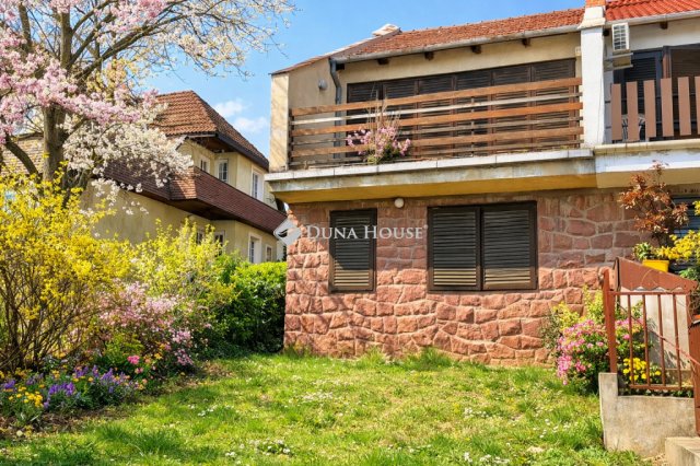 Eladó nyaraló, Balatonalmádiban 58.9 M Ft, 4 szobás