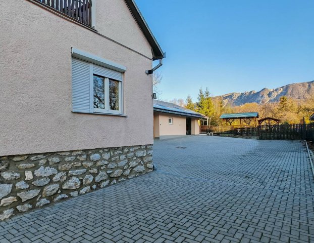 Eladó családi ház, Bélapátfalván 79.9 M Ft, 6 szobás