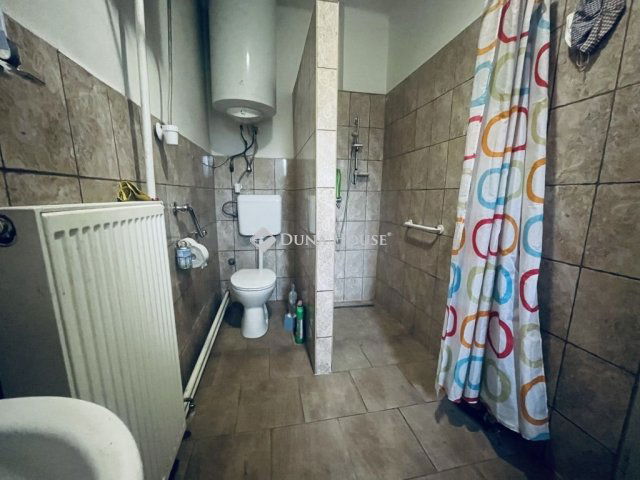 Eladó családi ház, Szentgotthárdon 49.6 M Ft, 4 szobás