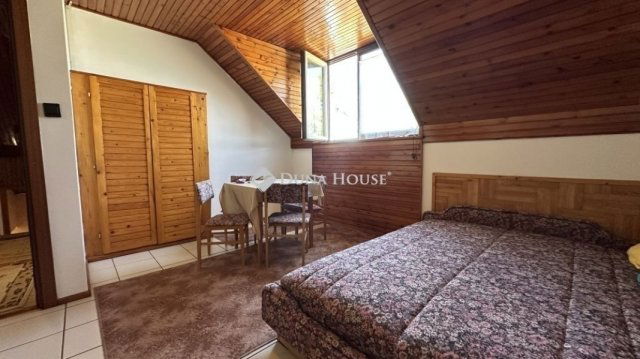 Eladó családi ház, Kistarcsán 125 M Ft, 5 szobás