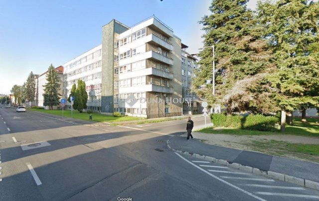 Eladó iroda, Zalaegerszegen 59.99 M Ft / költözzbe.hu