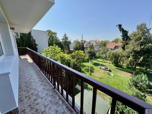 Eladó családi ház, Budapesten, X. kerületben 340 M Ft, 7 szobás