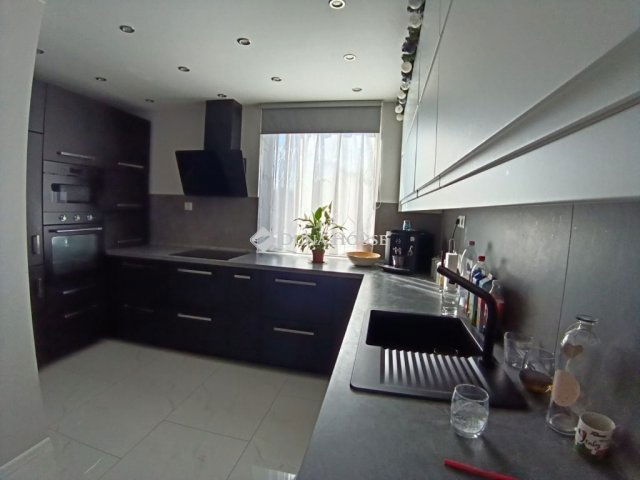 Eladó családi ház, Abonyban 58.99 M Ft, 3 szobás