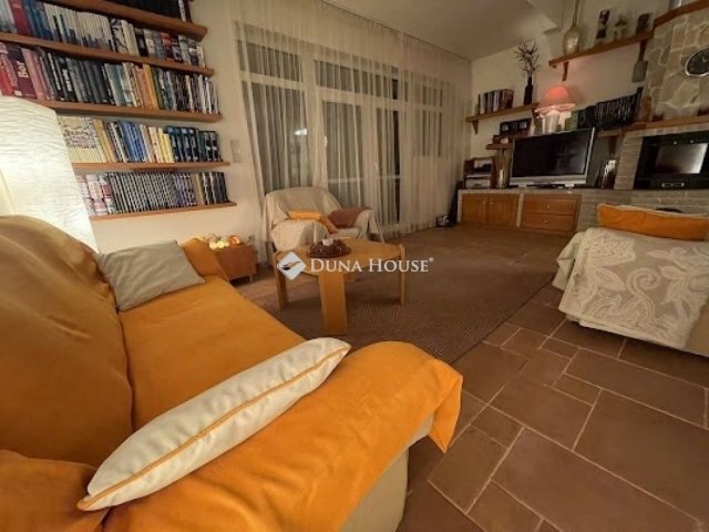 Eladó ikerház, Érden 169 M Ft, 4 szobás / költözzbe.hu