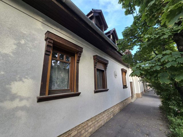 Eladó családi ház, Kecskeméten 199 M Ft, 6 szobás