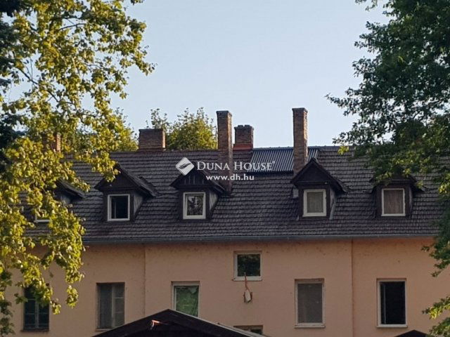 Eladó nyaraló, Siófokon 660 M Ft, 7 szobás