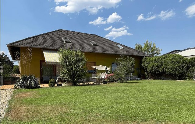 Eladó családi ház, Budapesten, XXI. kerületben 182 M Ft