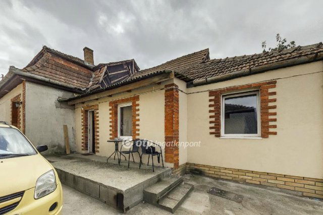 Eladó családi ház, Galgahévízen 39.9 M Ft, 3+1 szobás