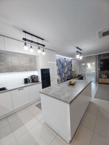 Eladó ikerház, Nyíregyházán 150 M Ft, 4 szobás