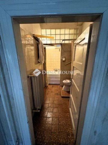 Eladó ikerház, Budapesten, III. kerületben 62 M Ft, 2 szobás