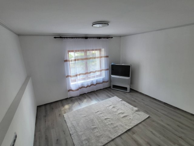 Eladó családi ház, Csengerben 33 M Ft, 4 szobás
