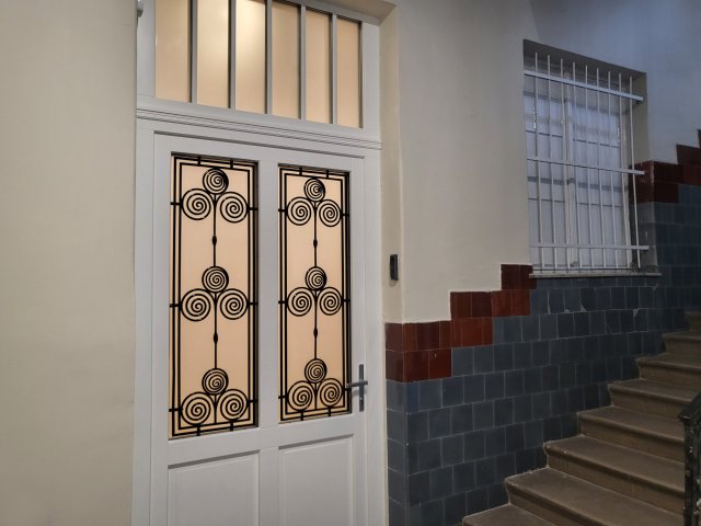 Kiadó téglalakás, albérlet, V. kerületben, Dorottya utcában