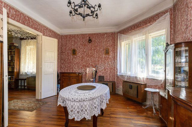 Eladó téglalakás, Vácon 56.9 M Ft, 2+1 szobás