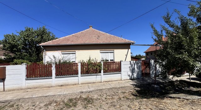 Eladó családi ház, Kötegyánon 15.9 M Ft, 3 szobás