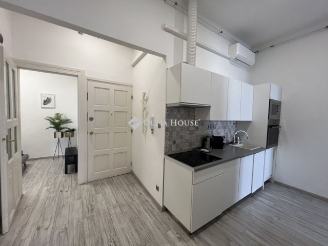 Eladó téglalakás, Budapesten, VI. kerületben 159.775 M Ft