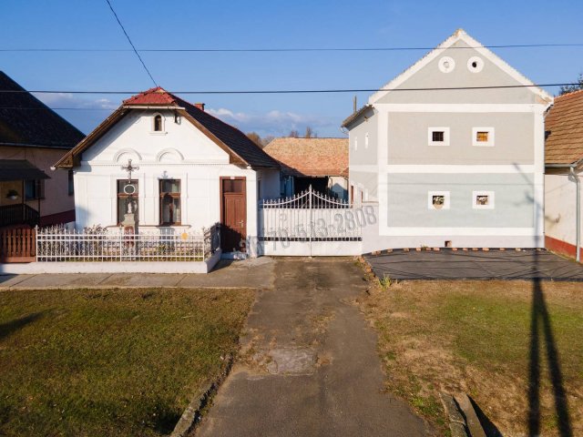 Eladó családi ház, Ipolyvecén 39.9 M Ft, 3 szobás